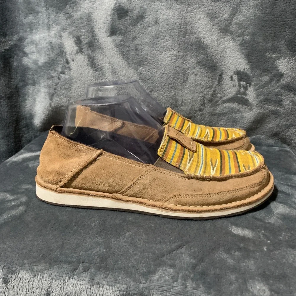 Ariat very good